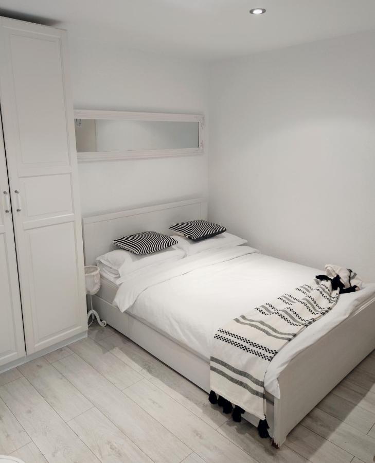 Davor Holiday Apartments Rovinj Bagian luar foto