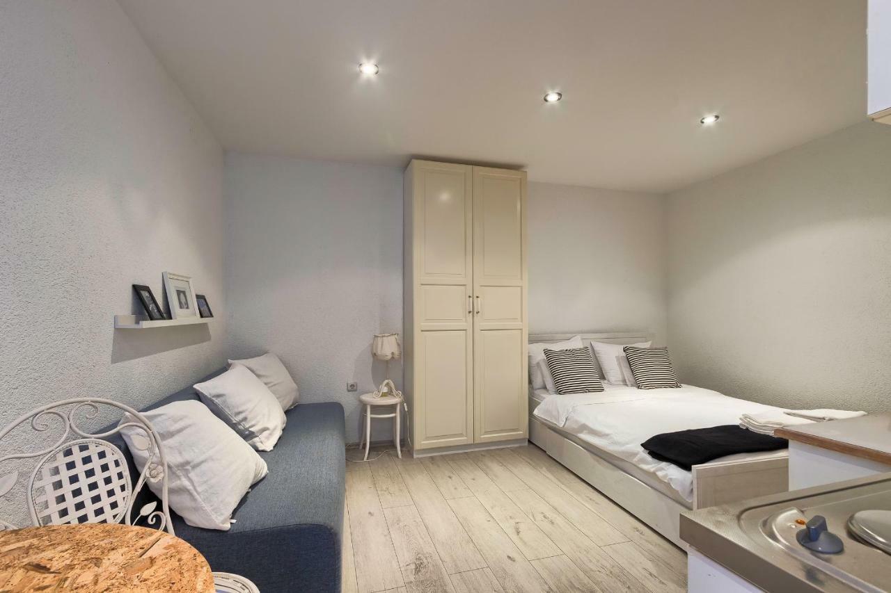 Davor Holiday Apartments Rovinj Bagian luar foto