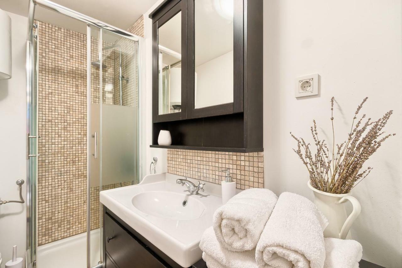 Davor Holiday Apartments Rovinj Bagian luar foto