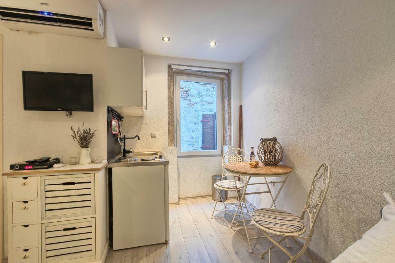 Davor Holiday Apartments Rovinj Bagian luar foto